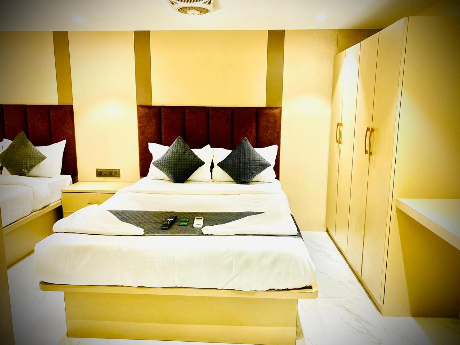 Dolphin Residency Hotel Mumbai