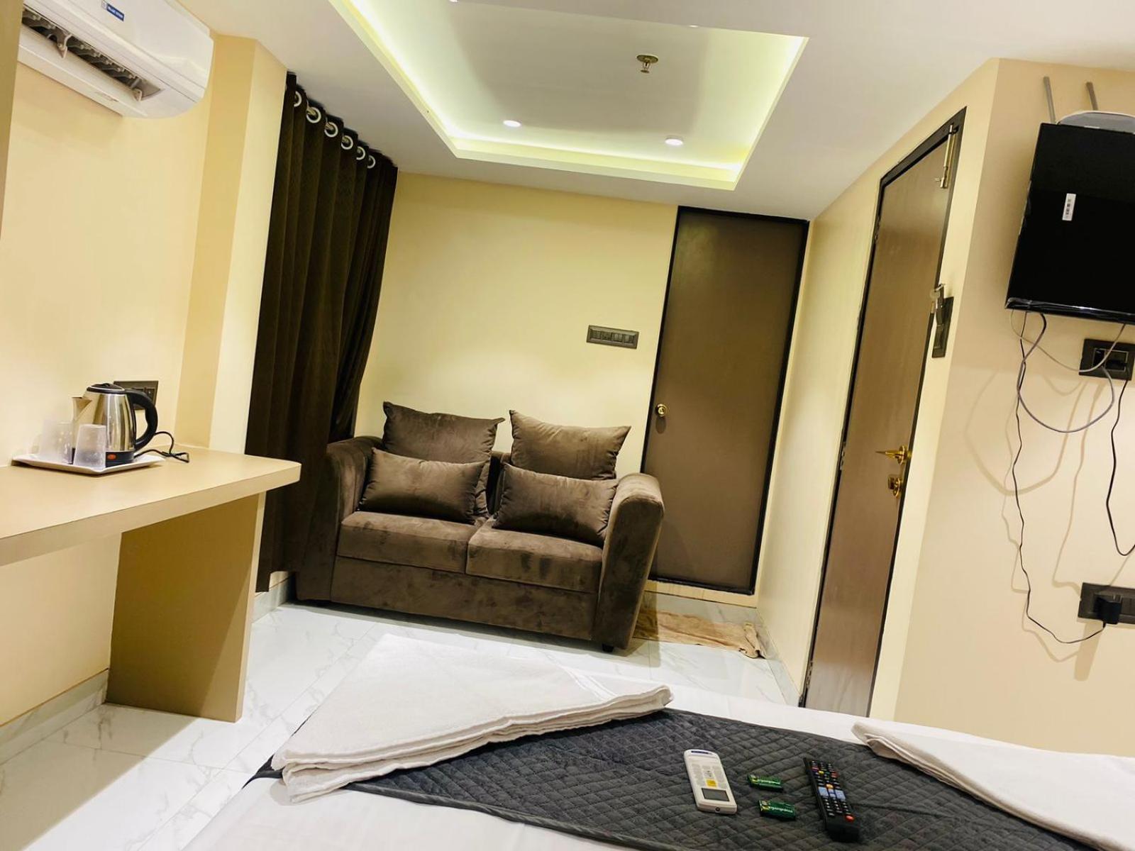 Dolphin Residency Hotel